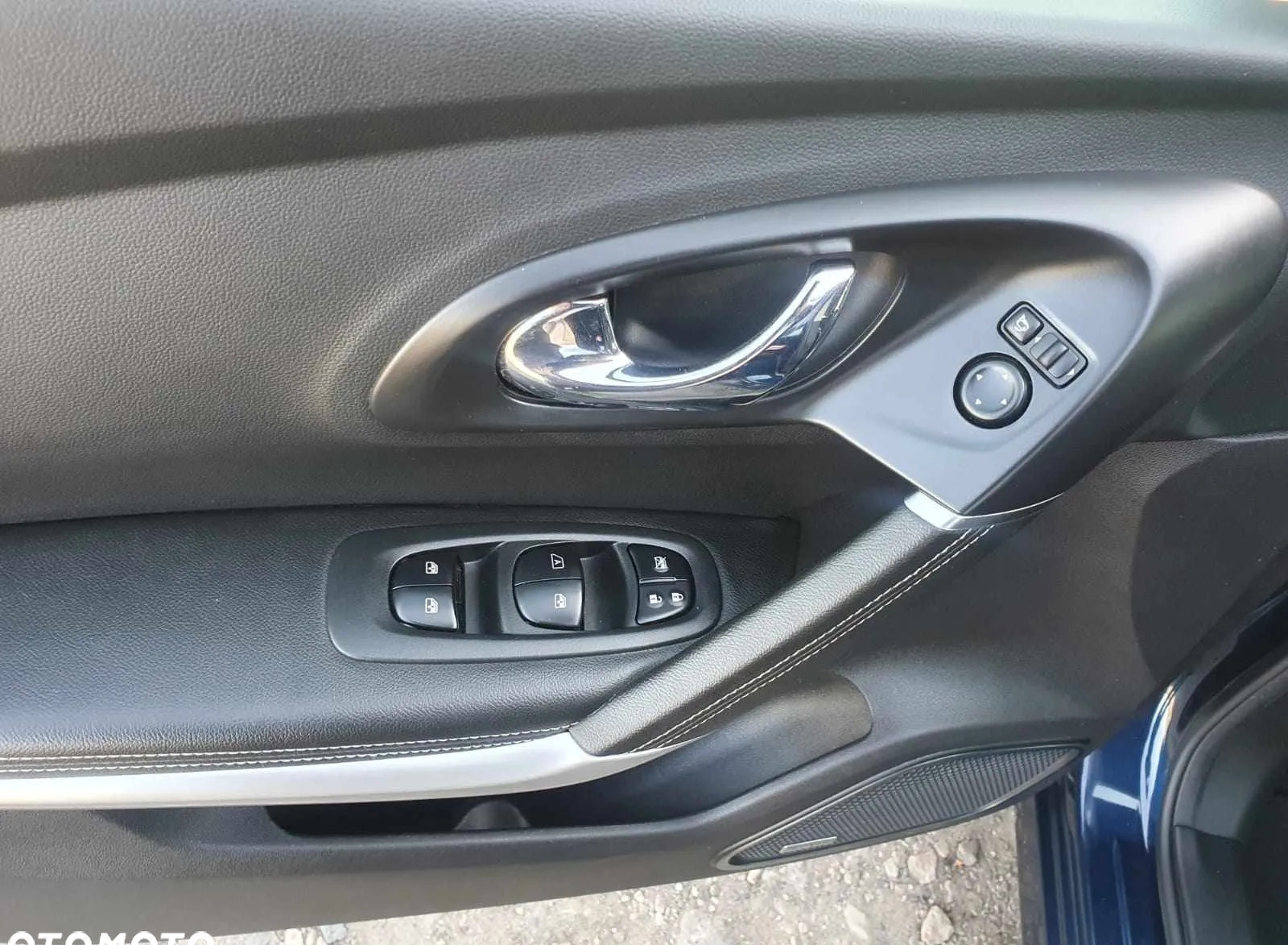 Renault Kadjar cena 59900 przebieg: 220089, rok produkcji 2015 z Kudowa-Zdrój małe 781